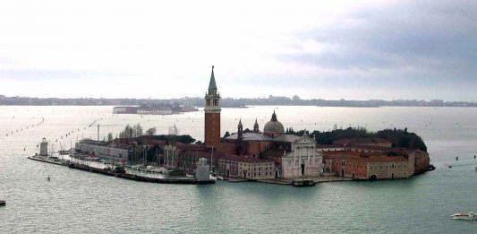 La Santa Sede torna alla Biennale di Architettura, con Siza e Studio Albori