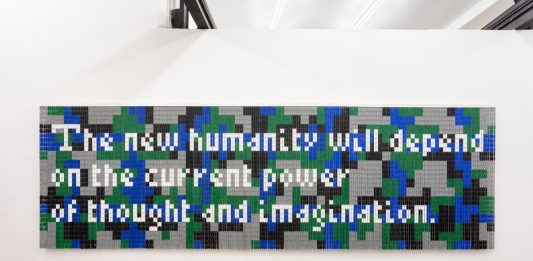 Tasselli di memorie artificiali: Numero Cromatico alla T293 di Roma Numero Cromatico, The future will not wait for us ovvero il futuro non ci aspetta, veduta della mostra, T293 Gallery, Roma, 2023. Ph. Daniele Molajoli