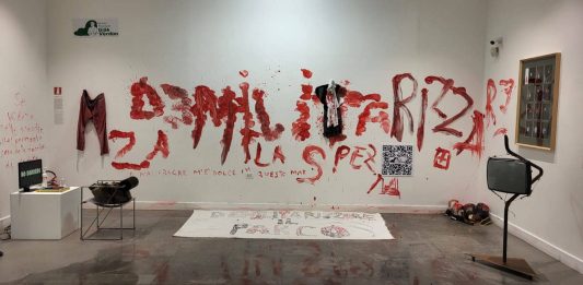 Demilitarizzare La Spezia: la replica degli organizzatori della mostra al CAMec