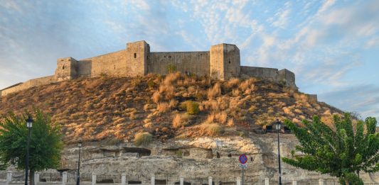 Terremoto in Turchia e Siria: migliaia di vittime, crollano anche edifici storici terremoto turchia