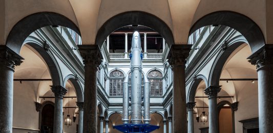 Aperta la mostra di Palazzo Strozzi che celebra la collezione di Patrizia Sandretto Re Rebaudengo Goshka Macuga ©photoElaBialkowskaOKNOstudio