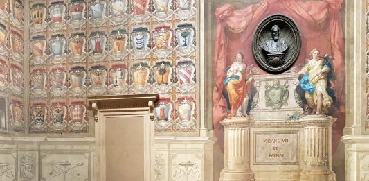 “Craquelure. Pavo and me” di Slaven Tolj a Palazzo d’Accursio