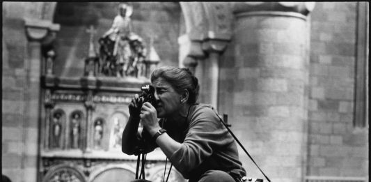 Questione di sguardo: gli scatti iconici di Eve Arnold da Camera a Torino