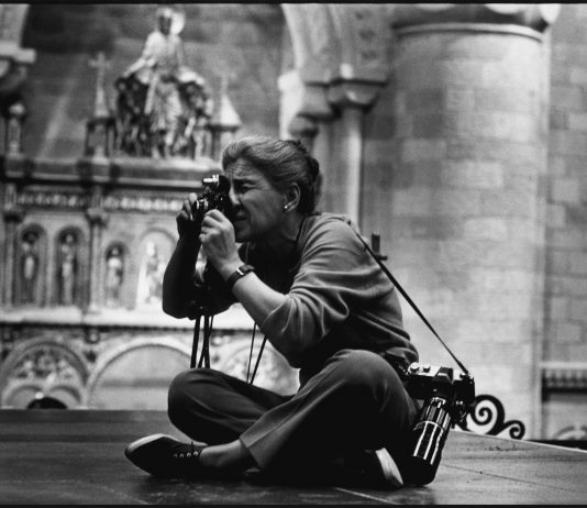 Questione di sguardo: gli scatti iconici di Eve Arnold da Camera a Torino