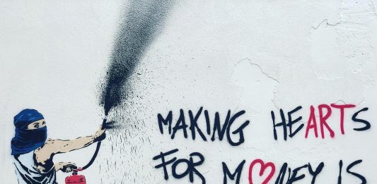 Il caso In Bonafede, quando la street art provoca: la parola a Evyrein