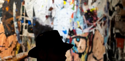 I “Profili” di Nello Petrucci in mostra a Villa Tittoni di Desio