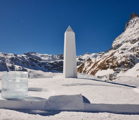 Daniel Arsham x Hublot: un’opera di Land Art a 3000 metri