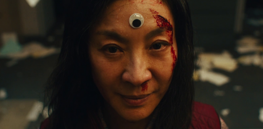 Ma tutti questi premi a Everything Everywhere all at once erano davvero meritati? Everything Everywhere all at once