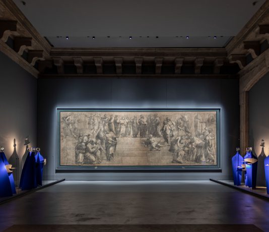 In mostra alla Veneranda Biblioteca Ambrosiana i gioielli ispirati a Raffaello I gioielli di Giulio Manfredi alla Veneranda Biblioteca Ambrosiana di Milano