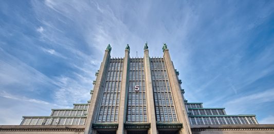 Un racconto da Art Brussels 2023, la principale fiera di arte contemporanea del Belgio Brussels Expo Art Brussels 2023 © Triptyque