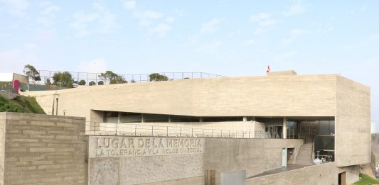 Il sindaco di Lima fa chiudere un museo sulla guerra civile del Perù
