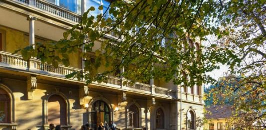 Flashback Habitat Ecosistema per le Culture contemporanee Inaugura due grandi mostre dove si intreccia l’arte e la vita dal 21 aprile 2023