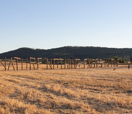 Torna il festival di arte contemporanea diffusa nella Maremma. Intervista ai fondatori Claudia Comte courtesy Hypermaremma