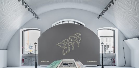 Come il Salone del Mobile cambia la città di Milano: il caso Dropcity alla design week
