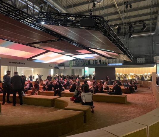 Dentro al Salone del Mobile di Milano: poesia e progettualità a Euroluce 2023 Euroluce 2023