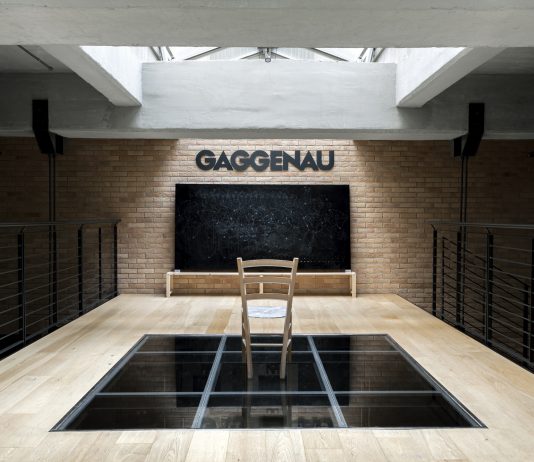 NO, NO? NO. NO! H.H. Lim nello showroom di Gaggenau Milano