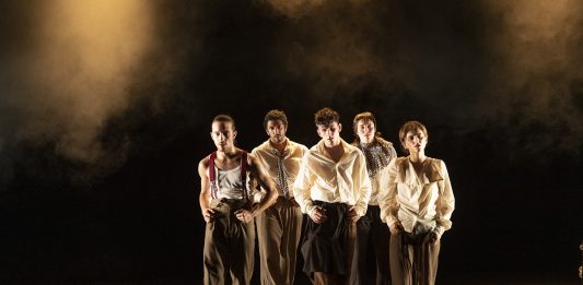 IMA, al Teatro Storchi di Modena, come riscoprire il piacere del corpo