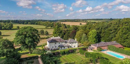 La casa di Jane Austen è in vendita per £ 8.5 milioni Jane Austen casa