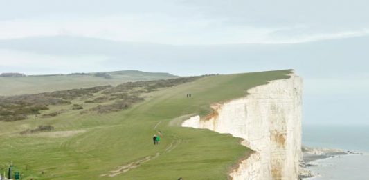 FOTOGRAFIA EUROPEA 2023 “EUROPE MATTERS: VISIONI DI UN’IDENTITÀ INQUIETA” 28 aprile – 11 giugno Reggio Emilia