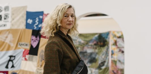 Alexia Fabre curerà la 17ma Biennale di Lione, tra impegno sociale e gender gap alexia fabre