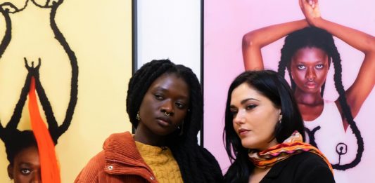 La libertà dei corpi: a Napoli, la doppia personale di Laetitia Ky e Assunta Saulle