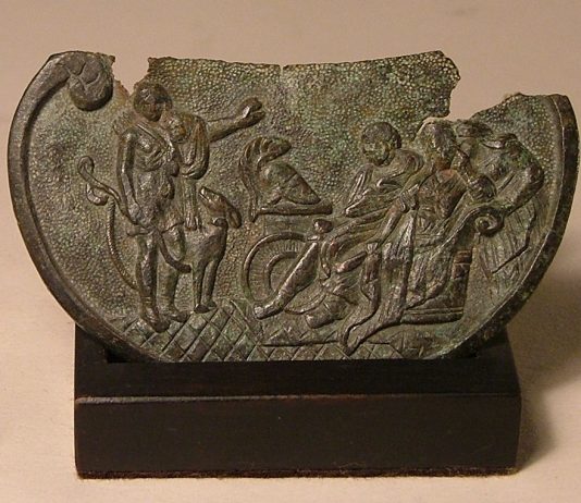 Maxi indagine internazionale, 750 reperti archeologici tornano in Italia