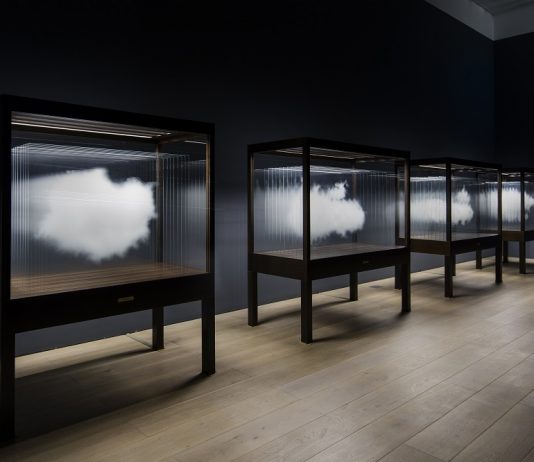 Il trucco c’è e si vede: il fenomeno Leonardo Erlich a Milano