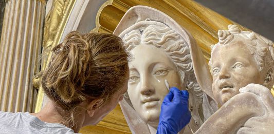 Roma, la Madonna del Parto restaurata grazie ai microorganismi Roma madonna parto restauro