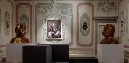 La nuova mostra alla Fondation Valmont di Venezia è una riflessione sull’Ego