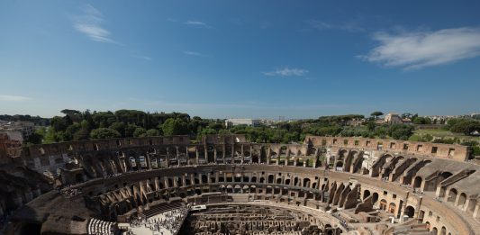 Un ascensore per il Colosseo: inaugurato l’impianto di elevazione