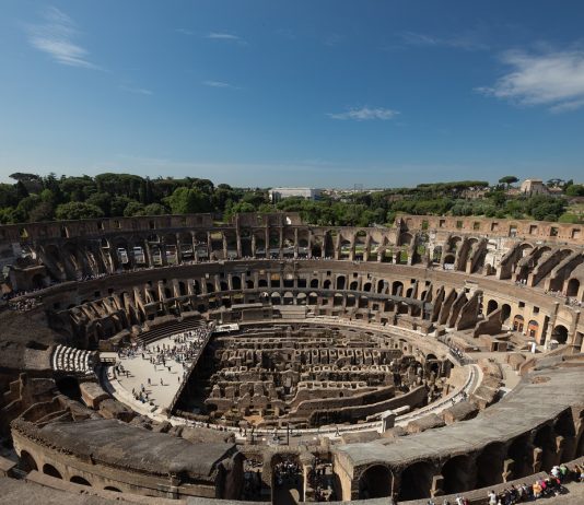 Un ascensore per il Colosseo: inaugurato l’impianto di elevazione