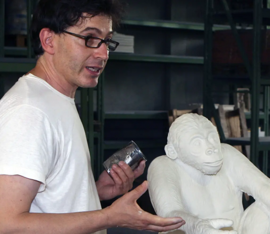 Addio a Stefano Dal Monte Casoni, maestro della scultura con Giampaolo Bertozzi Stefano Dal Monte Casoni morto