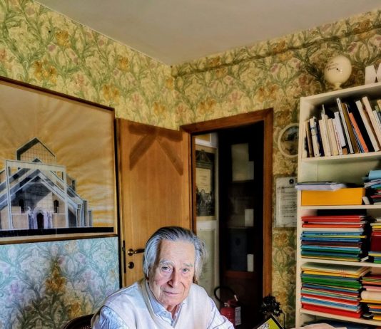 Addio a Paolo Portoghesi: morto il maestro dell’Architettura Postmoderna Paolo Portoghesi morto