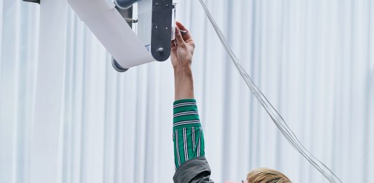 Biennale Venezia 2024: le questioni esistenziali di Yuko Mohri per il Padiglione Giappone Yuko Mohri