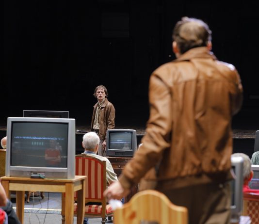 La solitudine e noi: al Campania Teatro Fest il Circus Don Chisciotte