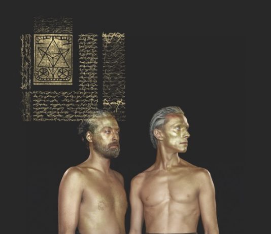 Sevdah, il nuovo progetto musicale di Mombao, tra solar punk e performance