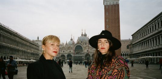 Il gioco delle coppie: la performance inaspettata di Goldschmied & Chiari