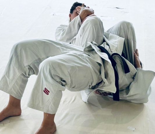 Le arti del combattimento: l’opera di Marilisa Cosello per le piazze di Firenze