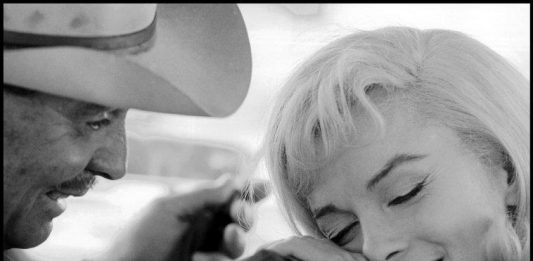 Nove grandi fotografi Magnum Photos sul mitico set con Marilyn Monroe e Clark Gable