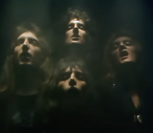 Il manoscritto di Bohemian Rhapsody va all’asta per £ 800.000-1,2 milioni Bohemian Rhapsody