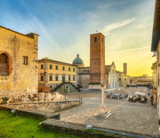 Visitare le gallerie che aprono di notte: le anticipazioni della Collectors Night Pietrasanta