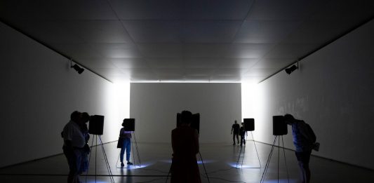 La voci del sogno, nell’installazione di Eva Frapiccini al Madre di Napoli