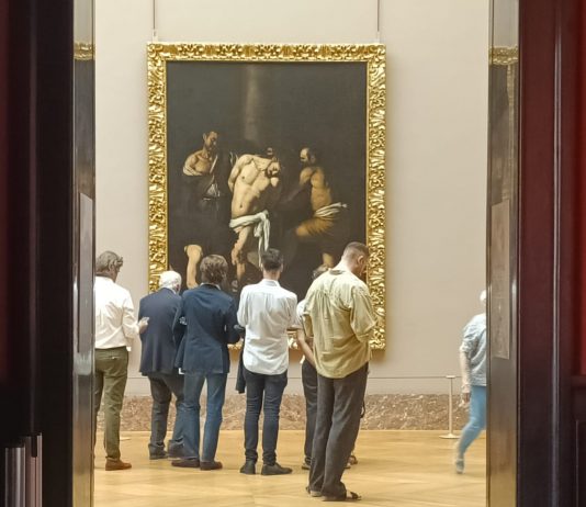 Spostare il Caravaggio: perché le polemiche sulla mostra al Louvre sono inopportune