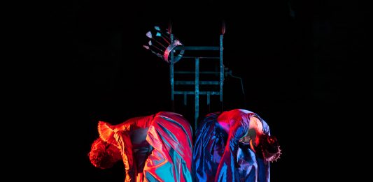 Duello tra due regine nel testo di Elena Bucci, al Ravenna Festival