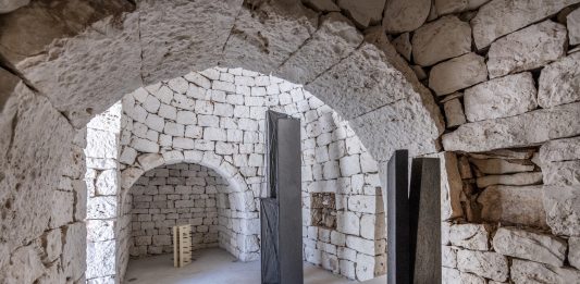 Dep Art Out: Giuseppe Uncini a Ceglie Messapica