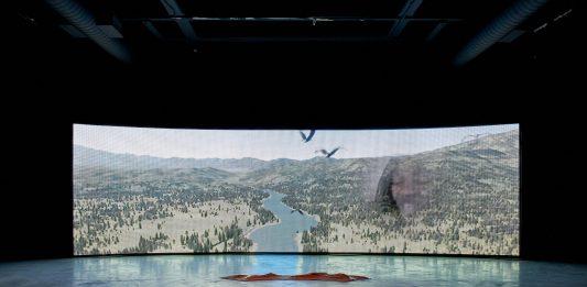 Cosa sta succedendo alla Biennale di Helsinki, manifestazione diffusa nella capitale della Finlandia