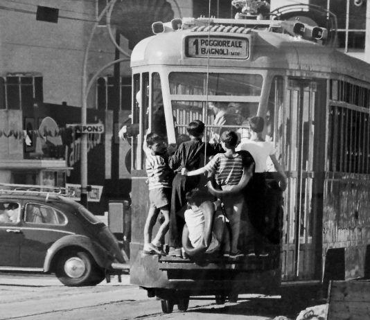 Il mestiere dell’occhio: 200 fotografie di Gianni Berengo Gardin in mostra a Napoli
