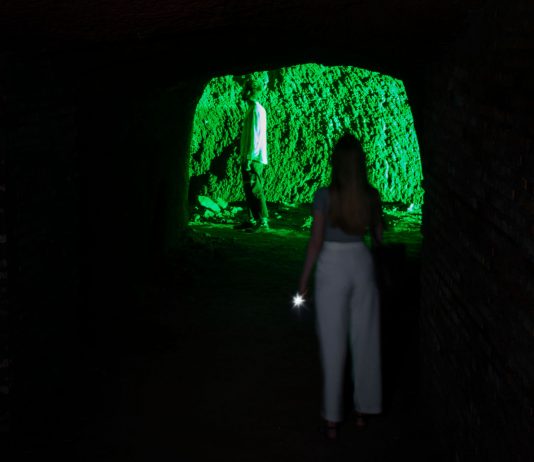 La forma dell’assenza di luce: Greg Jager negli spazi sotterranei di Roma