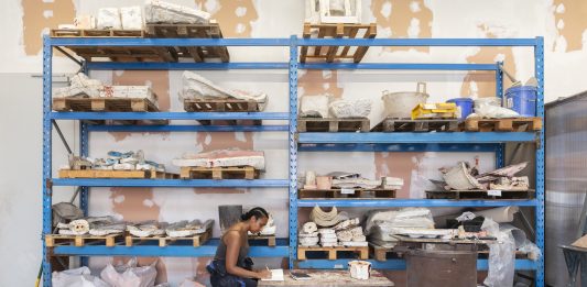 Dominique White: l’incontro a Milano, alla Fonderia Artistica Battaglia