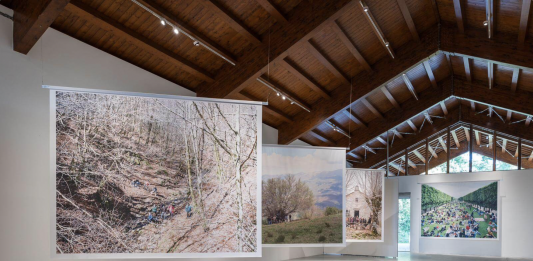 La Grande Oasi. The way we live, now: Massimo Vitali inaugura OCA Oasy Contemporary Art